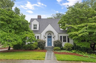 2236 Westover Dr, Winston Salem, NC 27103