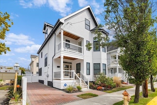 1A N Douglas Ave, Margate City, NJ 08402