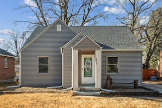 2720 61st St, Des Moines, IA 50322