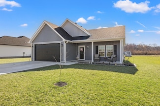 75 Viola St, Crab Orchard, KY 40419