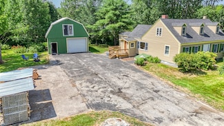 923 Hallowell Litchfield Rd, West Gardiner, ME 04345