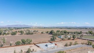 204 Chateau Way, Yerington, NV 89447
