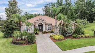 13816 Thoroughbred Dr, Dade City, FL 33525