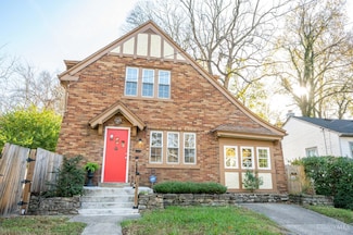 5112 Ebersole Ave, Cincinnati, OH 45227