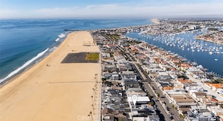 1113 W Balboa Blvd Unit .5, Newport Beach, CA 92661
