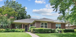 2066 Briarcliff Rd, Lewisville, TX 75067