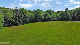 1090 Old Sunbright Rd, Jamestown, TN 38556