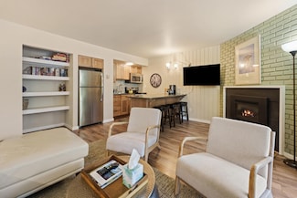 19717 Mount Bachelor Dr Unit 107, Bend, OR 97702