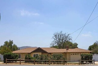 758 7th St, Norco, CA 92860