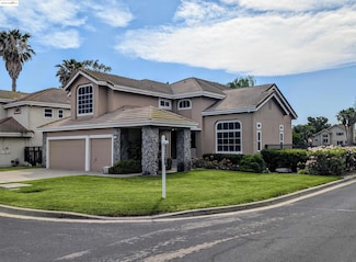 2270 Tamarisk Ct, Discovery Bay, CA 94505