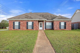 220 White Oak Place, Pearl, MS 39208
