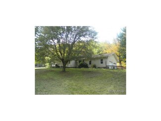 5475 Slate Creek Rd, Rockport, WV 26169