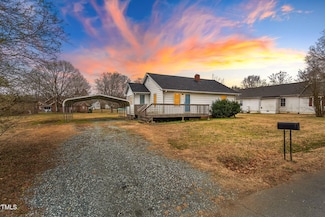 1231 Carolina St, Graham, NC 27253