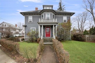 974 Smith St, Providence, RI 02908