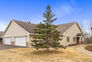 3785 Keene Creek Ln Unit 28, Duluth, MN 55811