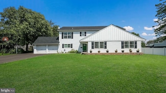 16 Rust Hill Rd, Levittown, PA 19056