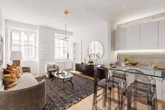 1 Wall St Unit 1720, New York, NY 10005