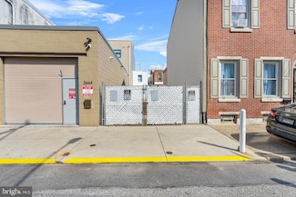 2666 Mercer St, Philadelphia, PA 19125