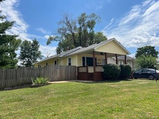 3513 Omega St, Alton, IL 62002