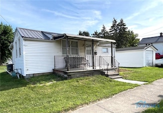 386 W Finley St, Upper Sandusky, OH 43351