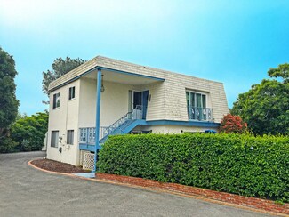 2504 Oak Crest Dr, Santa Barbara, CA 93105