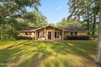 105 Rankin Rd, Brandon, MS 39042