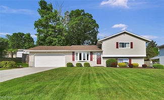 7338 Ames Rd, Cleveland, OH 44129