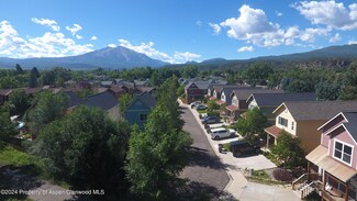 323 W 8th Ct, Carbondale, CO 81623