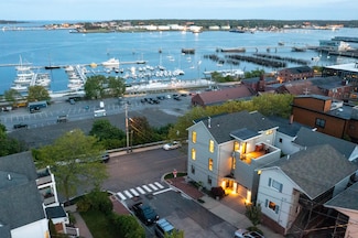 4 Saint Lawrence St, Portland, ME 04101