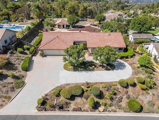 1549 Ventana Dr, Escondido, CA 92029