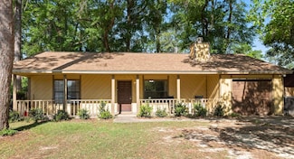 2300 Cumberland Dr, Tallahassee, FL 32303