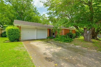 2422 Nottingham Dr, Garland, TX 75041