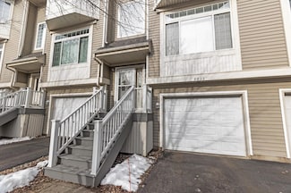 8833 Brunswick Path Unit 1203, Inver Grove Heights, MN 55076