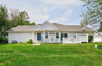 1400 S 52nd St Unit 13, West Des Moines, IA 50265