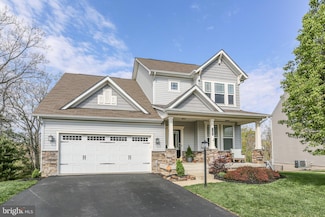 18 Farmview Dr, Stafford, VA 22554
