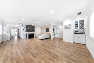 5400 Columbus Ave, Sherman Oaks, CA 91411