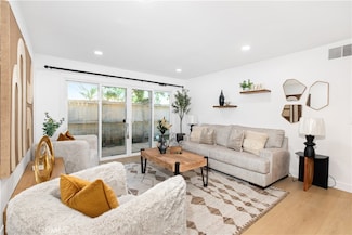 1001 W Macarthur Blvd Unit 99, Santa Ana, CA 92707