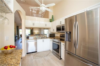 6496 Huntington Lakes Cir Unit 203, Naples, FL 34119