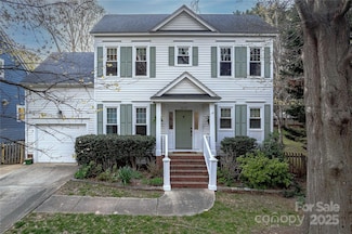 3825 Selwyn Farms Ln, Charlotte, NC 28209