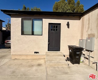 7309 Yarmouth Ave Unit 1/2, Reseda, CA 91335