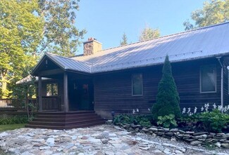 69 Laffin Rd, Frankfort, ME 04438