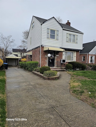 11568 229th St, Cambria Heights, NY 11411