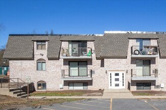 40 Unit 207, Dedham, MA 02026