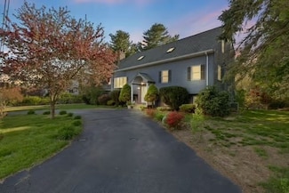 120 Hatchfield Dr, Brockton, MA 02301