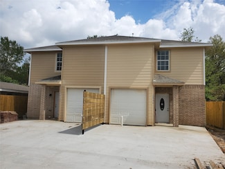 13310 Robertcrest St, Houston, TX 77039