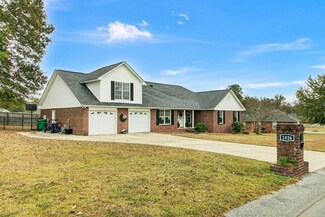 1026 Short Leaf Dr, Manning, SC 29102