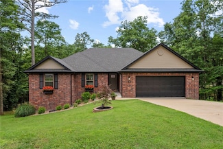 5 Inskid Ln, Bella Vista, AR 72714