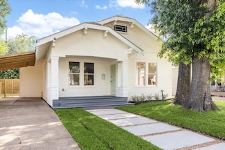 1546 Lawson St, Houston, TX 77023