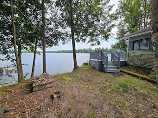 83 Milts Way, Lincoln, ME 04457