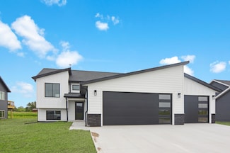 314 Audra Dr, Aurora, SD 57002